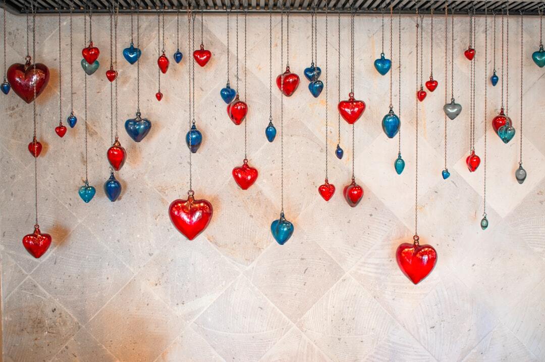 Hanging hearts